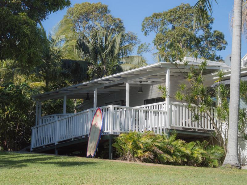 Byron Springs Hotel Byron Bay Exterior photo